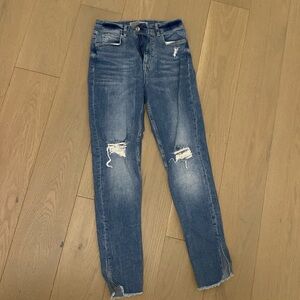 Zara - Distressed Ripped Skinny Jean